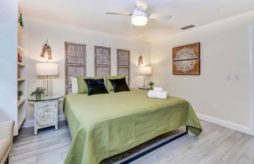 Dog Friendly Home by Flagler Avenue! Fenced Yard and Garage! Walk to the Beach! - Foto 24