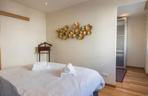 2 Bedroom Belem Wonder by LovelyStay - Photo 16