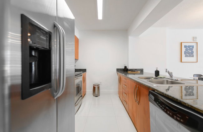 The Club- RE Rentals - Photo 3