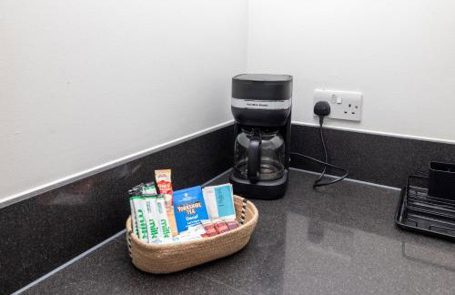 Cosy, modern high rise with views! 2 bedroom - Foto 34