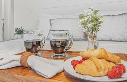 Design-Forward New Build 3BR2BA Seminole Heights - Foto 40