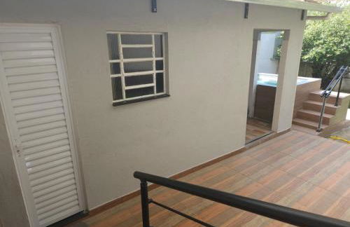 Casa de temporada em Lindoia - PISCINA, FOGÃO A LENHA, CHURRASQUEIRA - Conforto e privacidade - Foto 60