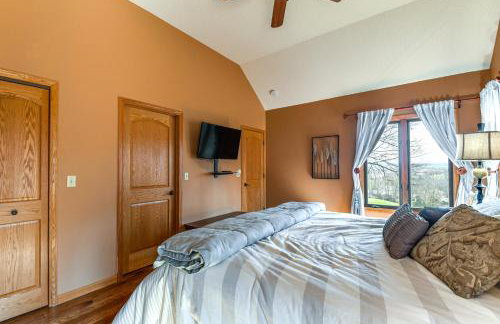 Galena Townhome with Deck and Golf Course View! - Foto 12