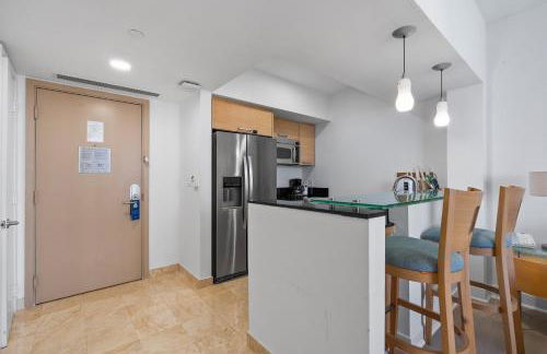 Luxury Top-Level Oasis - Oceanfront Views & Resort Perks - Foto 16