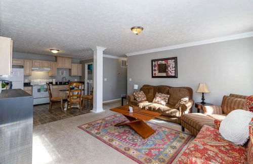 Relaxing home near Interstate - Foto 4