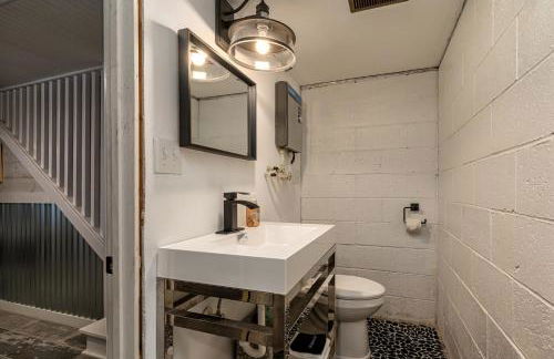 French Country Cottage Dock & Screened Porch - Photo 39