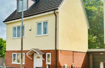 3 Bedroom Guest House in Dudley - Foto 1