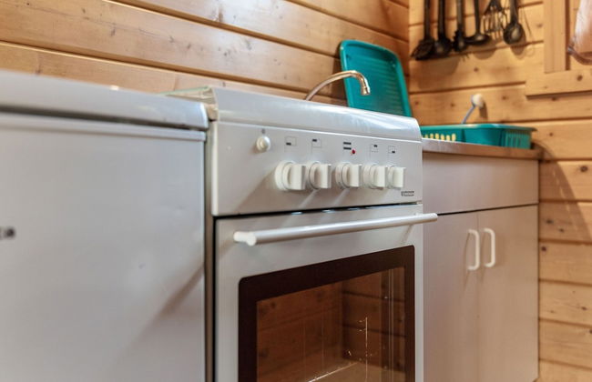 Charming Holiday Home With Private Garden - Photo 8