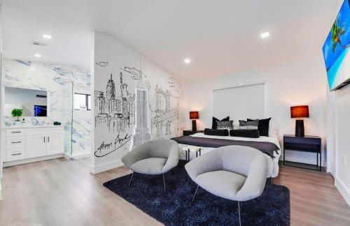 The World's Mansion - Game Room, 9 Bedrooms, HtdPool, Mini Golf, BBQ - Foto 19