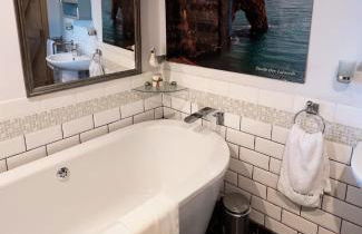 Tree-Tops Treehouse Eco Retreat - Photo 22