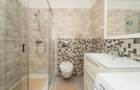 2 Bedroom Lovely Apartment In Rtina - Photo 17