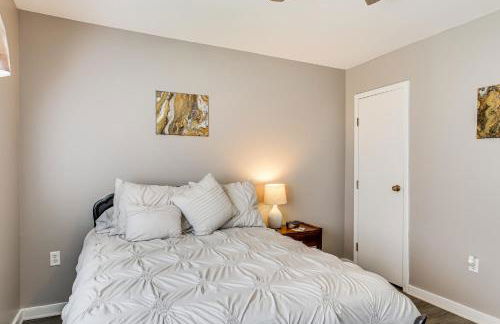 Spacious Home with Patio Near SC State and Claflin - Foto 14