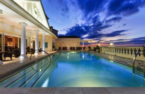 MINUTES FROM DISNEY 3bed 3bath Poolside at LUXURIOUS RESORT - Foto 1