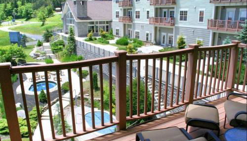 Soaring Eagle Ski-in - Ski-out Condo with Hot Tubs - Foto 2