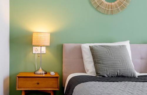 Spacious apartment with ocean view - Photo 14