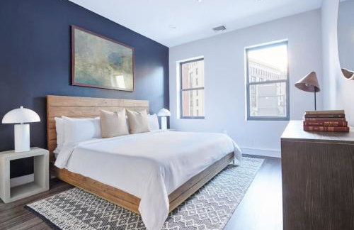 Bright FIDI 1 Bedroom Centrally Located - Photo 3