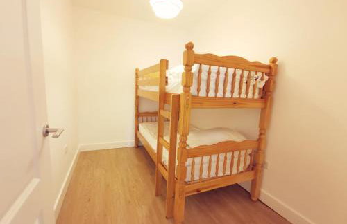 24 CLIFF APARTMENT-3 BED-GROUND FLOOR-SEA VIEWS - Photo 13