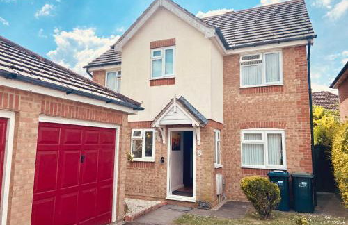 ELY House with FREE private parking - Photo 10