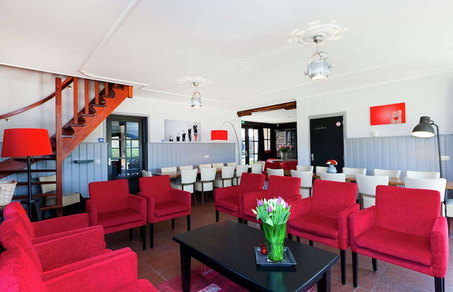 Atmospheric Country House in Asten on a Golf Course - Photo 24