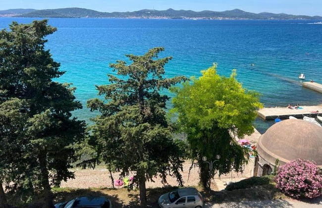 La Vista Suites - Photo 46