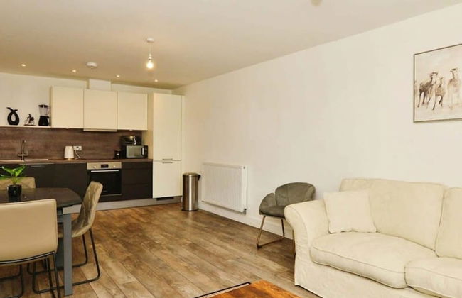 Sleek 2 Bedroom Apartment - Sofa-bed - Ashford - Foto 5