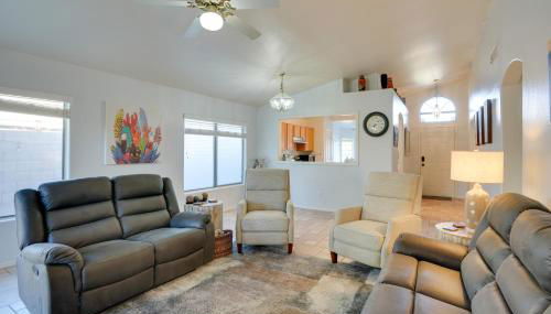 3 Mi to Surprise Stadium! Retreat with Putting Green - Foto 4