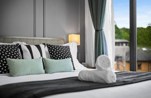 Stunning Penthouse Double King Suite on Butler Street with rooftop deck and free off street parking - Foto 4