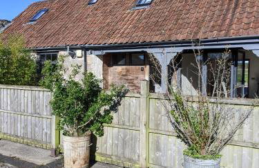 No1 The yard, Regilbury Court, Winford - Foto 2