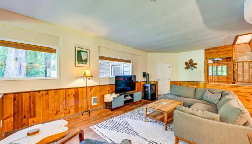 5 Mi to Mt Rainier Natl Park Cozy Cabin with Deck! - Foto 5