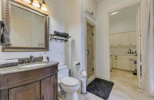 Gorgeous Vacation Home w Private Pool - Photo 44