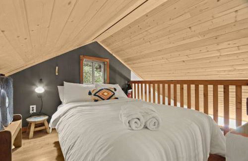 Cozy Mountain Chalet With Hot Tub Outdoor Movie Screen And Fire Place - Foto 40