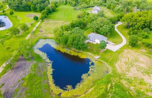 Charming Lake Geneva, Wisconsin 3BR/2Bath Home - Shagbark Waters - Foto 2