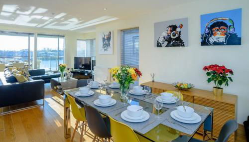 Wren Lodge HM11 HOT TUB Lakeside Spa Property - Foto 5