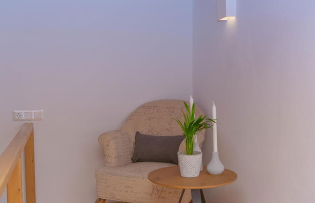 Naxos Riviera Suites - Photo 18