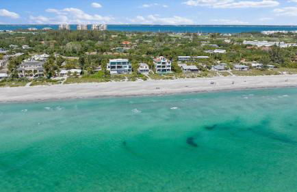 Sunset Sanctuary 2 Bedroom Condo by RedAwning - Foto 90