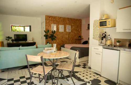 La Hutte de la Tortue Rez-de-jardin Patio au Calme - Foto 1