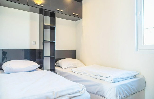 Drenthe Family Getaway w/ Garden - Foto 4