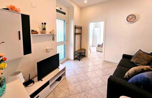 Good Night Big Family Apartment with terrace - 5 min from station, Independent entrance - Foto 6