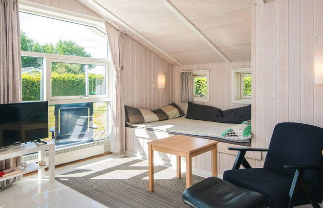 Pleasing Holiday Home in Haderslev near Sea - Photo 13