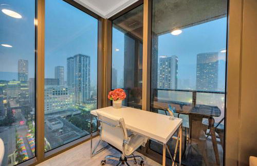 High Floor Unit Heart Of Miami with pool and gym - Foto 29