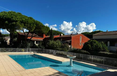 FREJUS - Appartement 4 personnes - Piscine - Foto 12