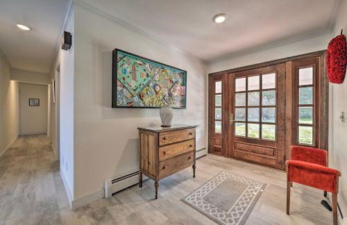 2 Living Areas, Tennis! Waterfront Suttons Bay Gem - Foto 4