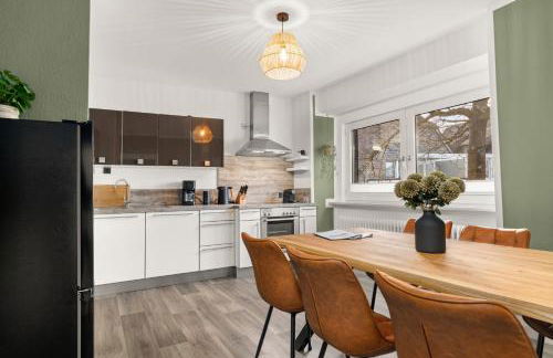 JASPER - Balkon, BBQ, PS5, Flexbetten - Zentral & 15min in Willingen - Foto 13