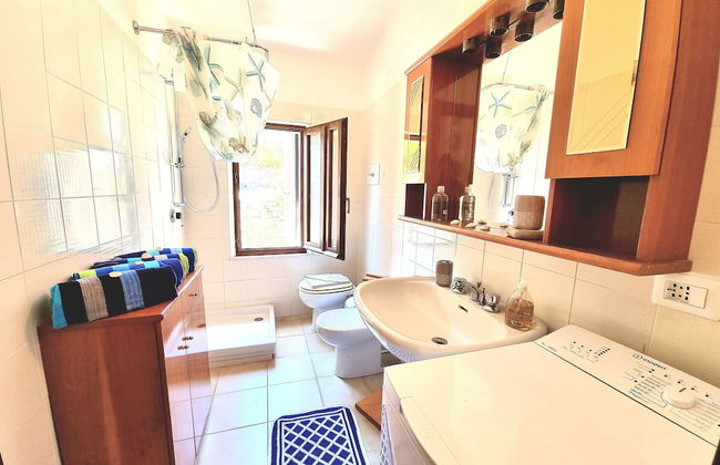 4 Bedroom Villa With Garden 3 min Walk From Beach! - Foto 23