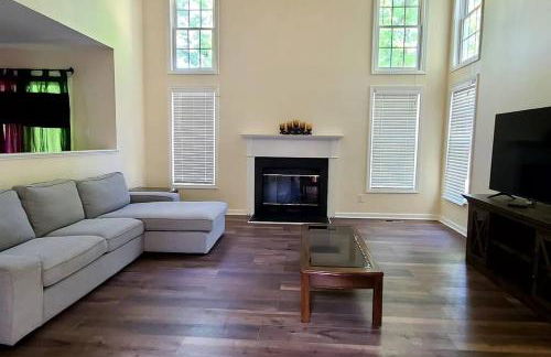 Sweet Home in the heart of Cary Close to NCSU UNC DUKE - Foto 24