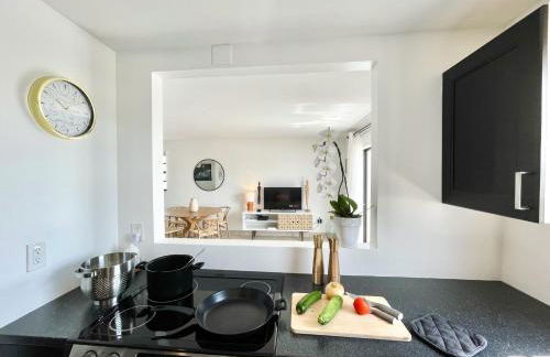 Large 1 bedroom apartment with free private parking - Foto 13