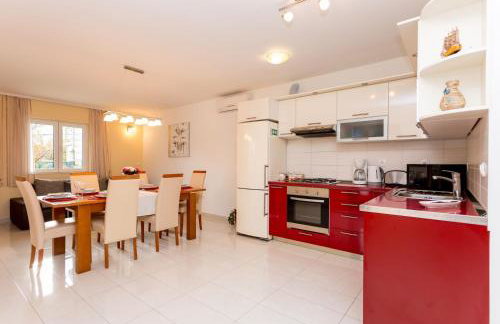 Villa Josip near Omiš , private pool - Photo 12