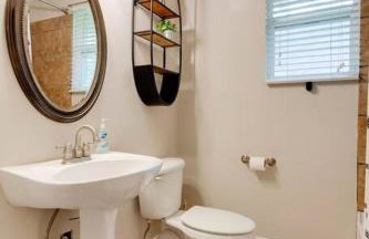 Fire Pit-Great Neighborhood-15 Min to Broadway - Foto 17