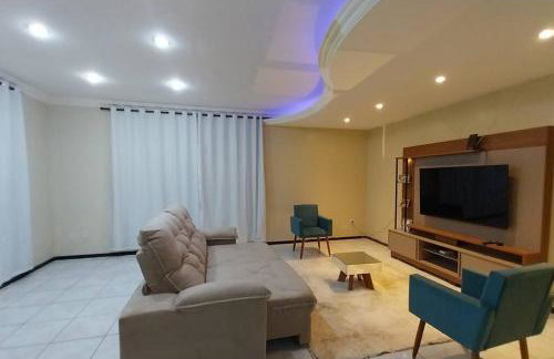 CASA com piscina 4 quartos 2km da praia do Aracagy 15 pessoas - Foto 1