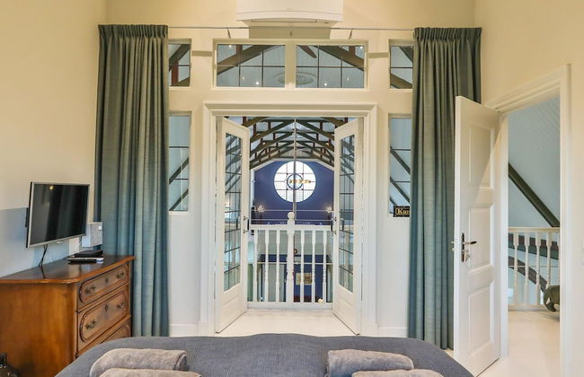 Unique Villa in Rinsumageest With Sauna - Foto 9